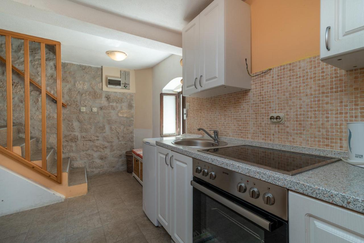 Apartment Ana Trogir Exterior photo