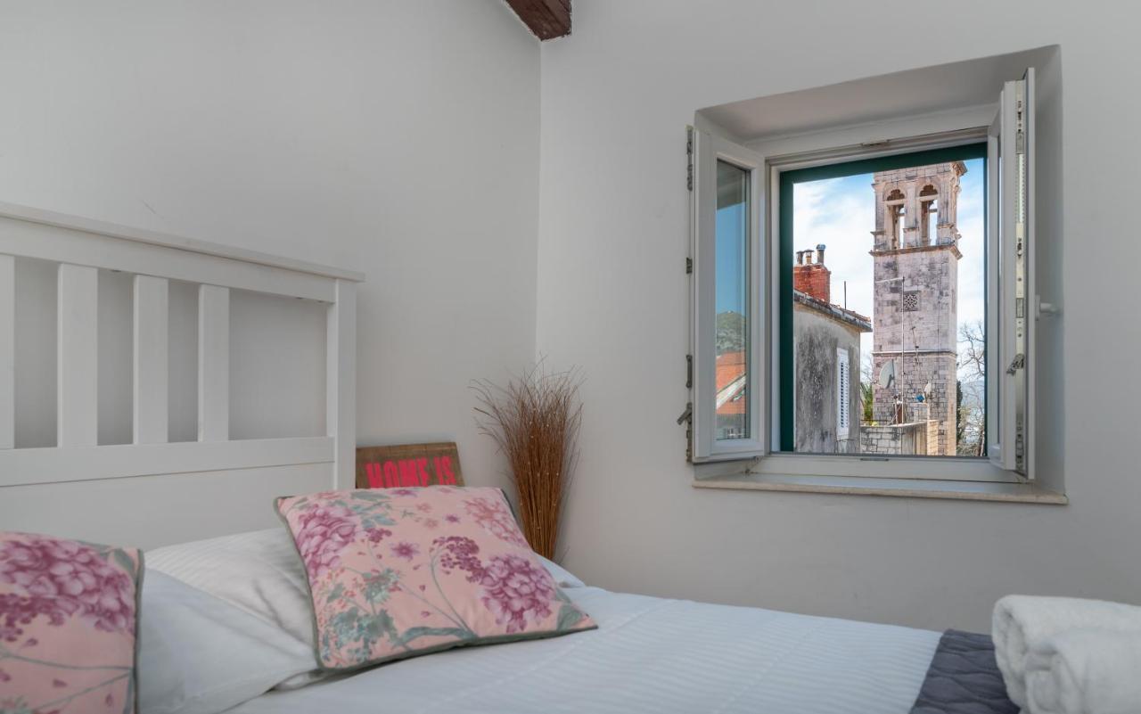 Apartment Ana Trogir Exterior photo